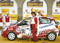 vítězná Toyota Yaris 1.3VVTi v MMČR 2004 ve tř.N1 Toyota